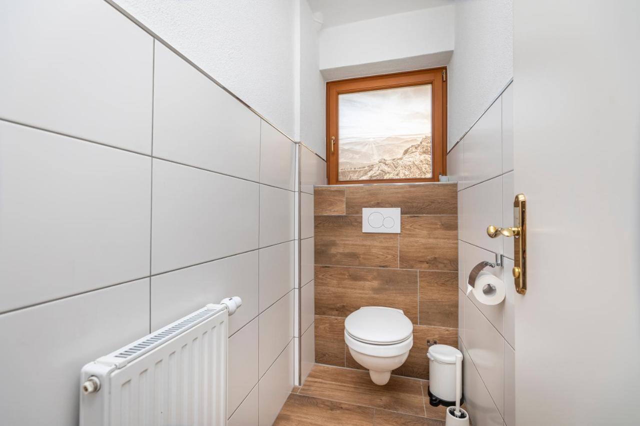 Herzerl-Chalet Appartements Флахау Екстериор снимка