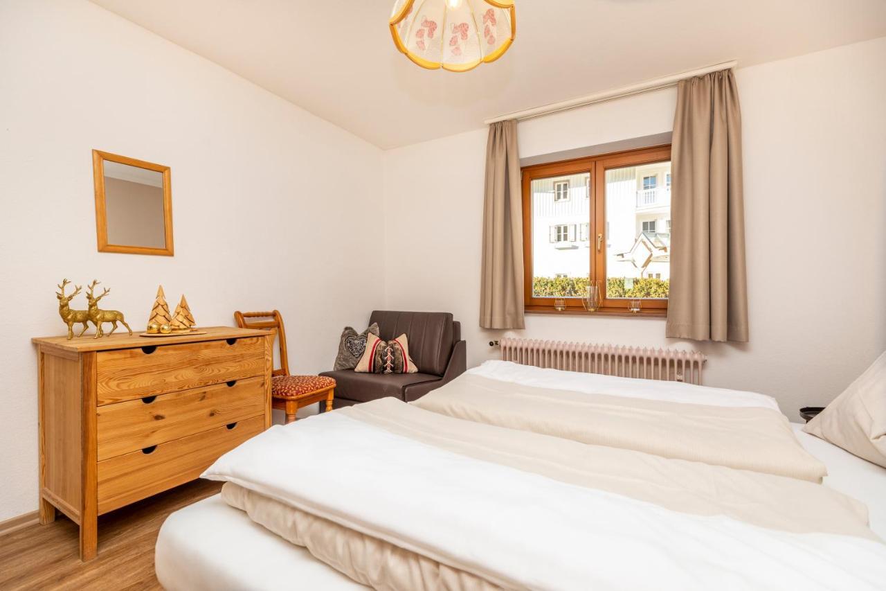 Herzerl-Chalet Appartements Флахау Екстериор снимка