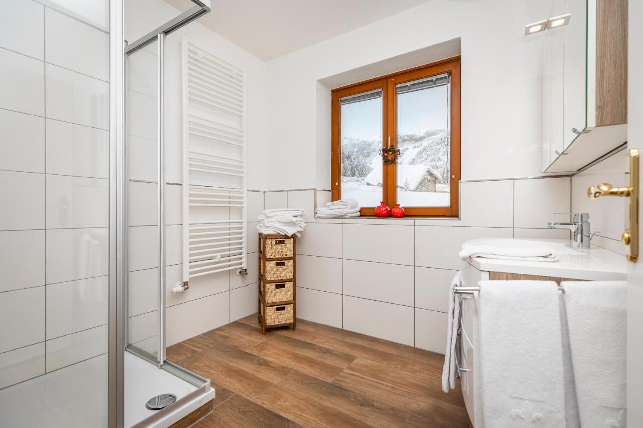 Herzerl-Chalet Appartements Флахау Екстериор снимка